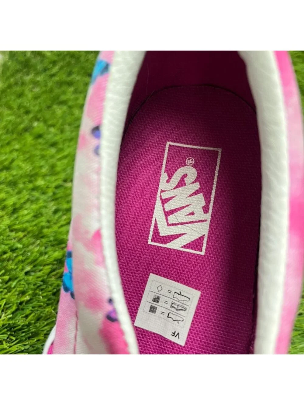 Vans Classic Slip-On Butterfly Girls Size 3Y Pink White Athletic Shoes Sneakers
